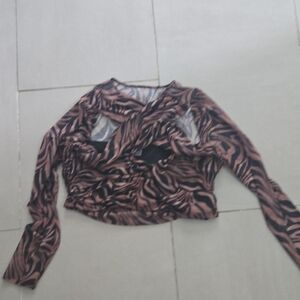 VENUS Zebra Print Mesh Top